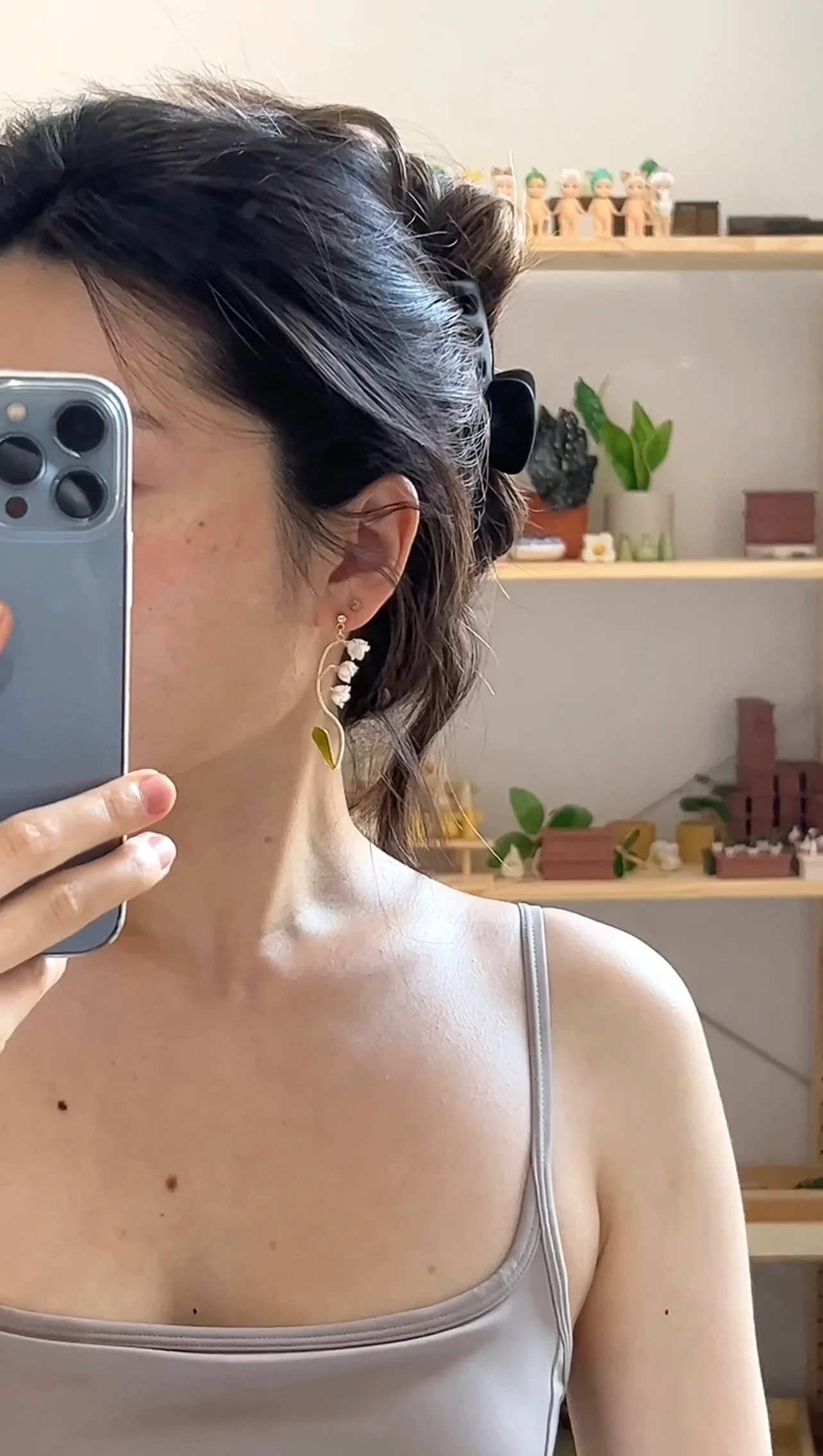 Color-Changing Lily of the Valley Earrings | PREORDER - Image 6