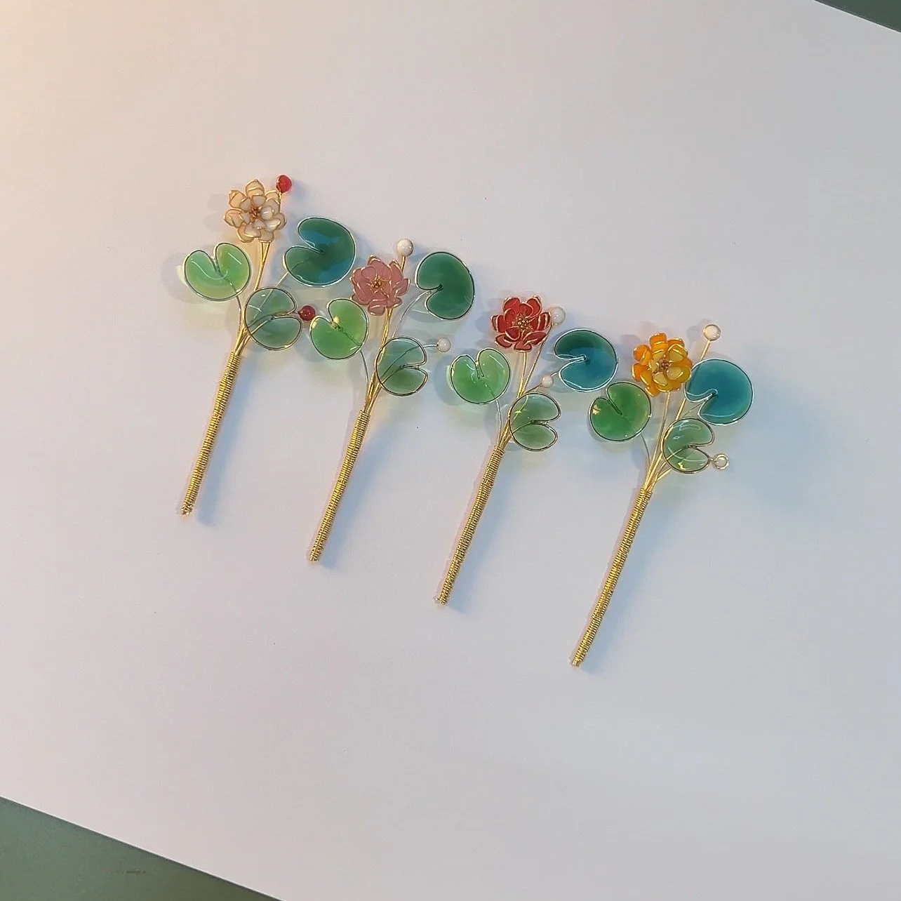 Preorder | Miniature Lily Pad Bouquet | PREORDER - Image 5